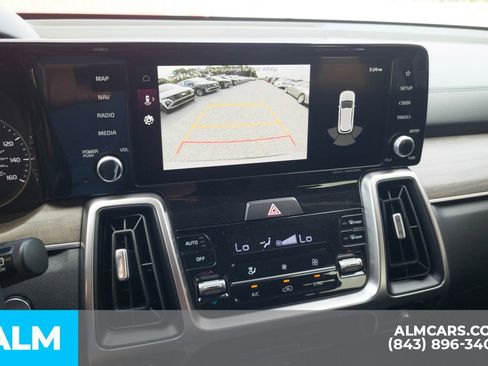 Used 2023 Kia Sorento S w/ Panoramic Sunroof Package AWD/4WD image 10