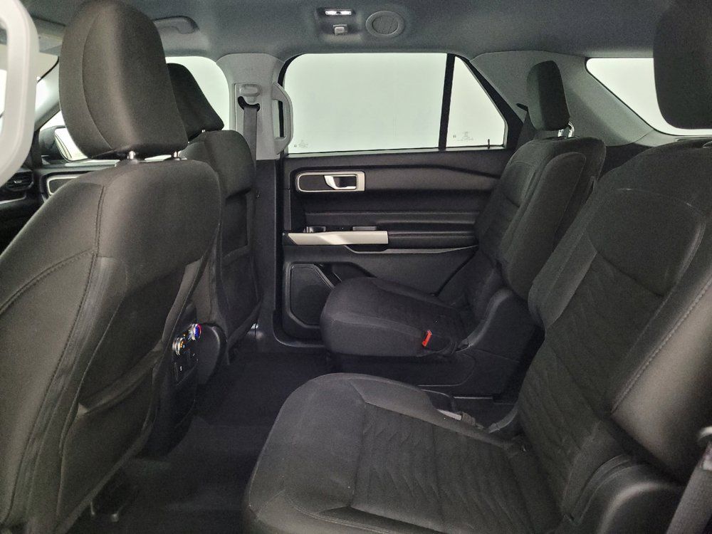 Used 2021 Ford Explorer XLT AWD/4WD image 18