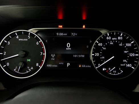 Used 2025 Nissan Rogue SV image 15