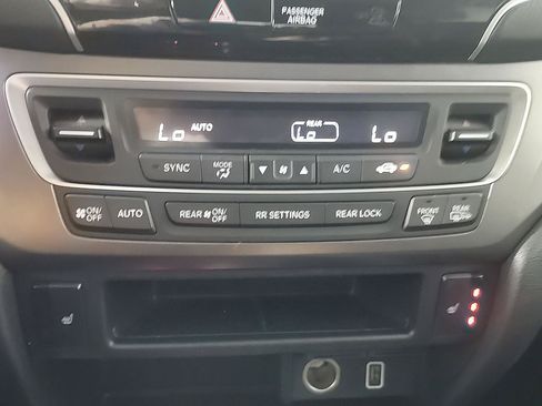 Certified 2021 Honda Pilot EX-L image 32