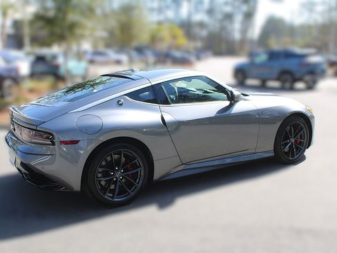 Used 2024 Nissan Z Performance w/ Floor Mat Package image 12