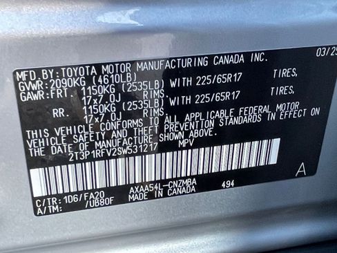 Used 2025 Toyota RAV4 XLE w/ Convenience Package image 29