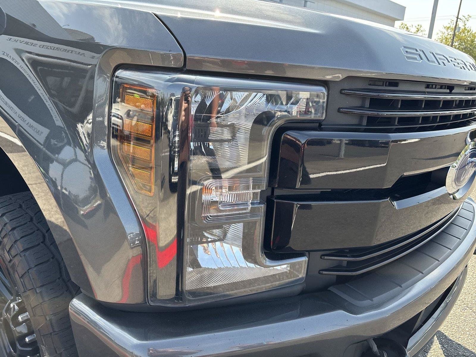 Used 2019 Ford F350 Lariat AWD/4WD image 6