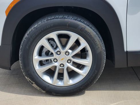 New 2026 Chevrolet TrailBlazer LS w/ LS Convenience Package FWD image 11