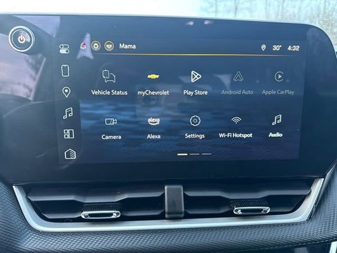 Used 2025 Chevrolet Equinox LT image 31