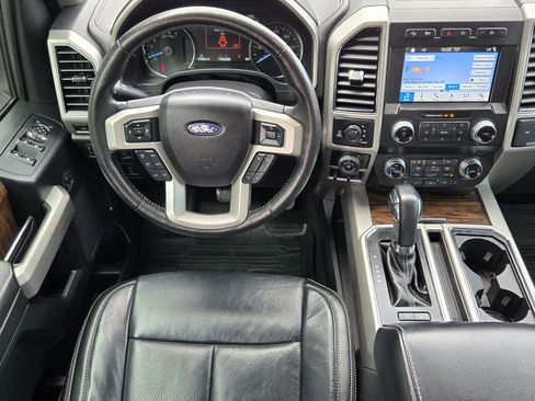 Used 2019 Ford F150 Lariat w/ Equipment Group 502A Luxury image 21
