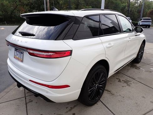 New 2025 Lincoln Corsair Reserve w/ Jet Appearance Package image 4