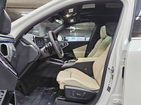 New 2026 BMW X3 xDrive30i w/ Premium Package AWD/4WD image 23