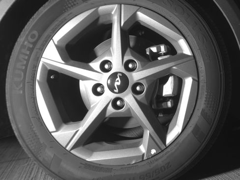 Used 2025 Kia K4 LXS image 13