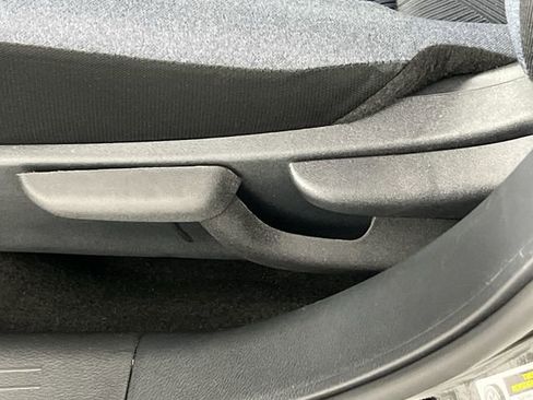 Certified 2025 Nissan Versa SV FWD image 12