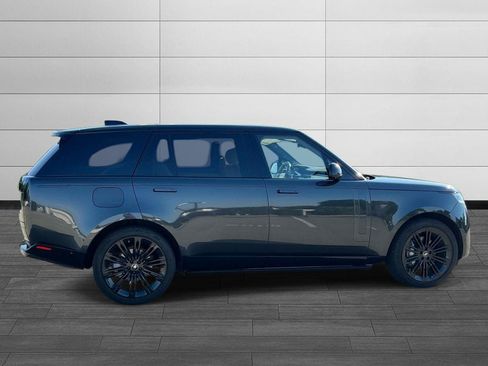Certified 2025 Land Rover Range Rover Long Wheelbase SE AWD/4WD image 6