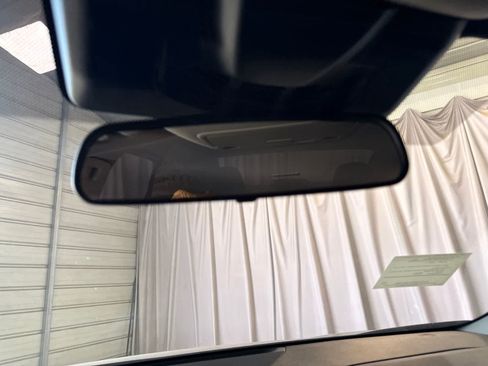 Used 2026 Nissan Sentra SR w/ Floor Mat Package FWD image 31