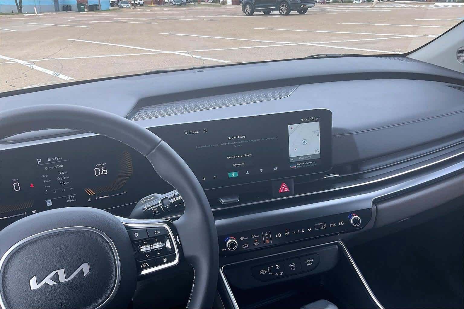 Certified 2026 Kia Carnival FWD image 13