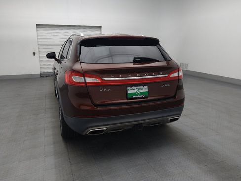 Used 2016 Lincoln MKX Reserve w/ Luxury Package AWD/4WD image 6