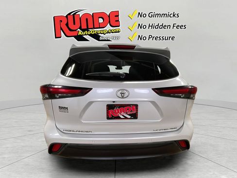 Used 2024 Toyota Highlander Limited AWD/4WD image 5