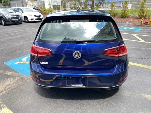 Used 2017 Volkswagen e-Golf SE FWD image 12
