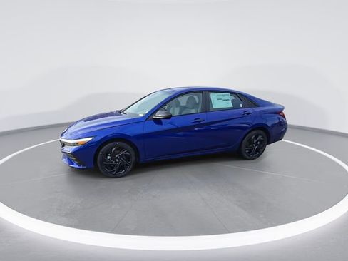 New 2026 Hyundai Elantra Sport image 4