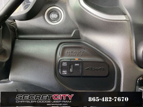 Used 2019 RAM 3500 Big Horn image 17