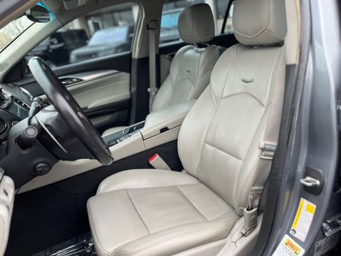 Used 2018 Cadillac CTS Luxury image 15