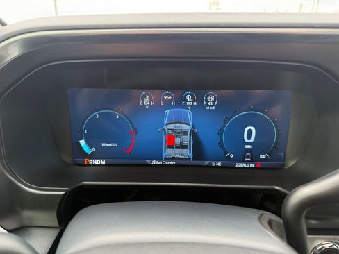 Used 2025 Ford F250 Platinum AWD/4WD image 14