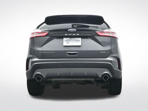 Used 2024 Ford Edge Titanium image 38