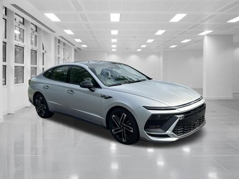 Used 2025 Hyundai Sonata N Line FWD image 3