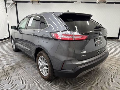 Used 2024 Toyota RAV4 XSE w/ Weather Package AWD/4WD image 36