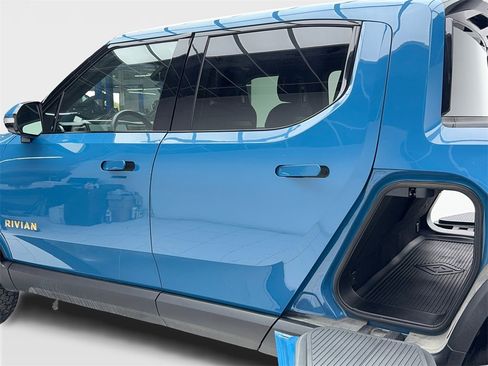 Used 2022 Rivian R1T Adventure image 14