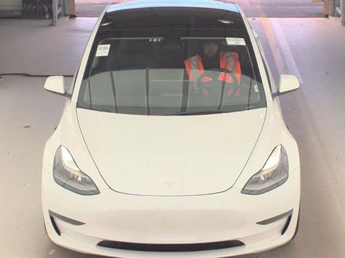 Used 2023 Tesla Model 3 Performance AWD/4WD image 3