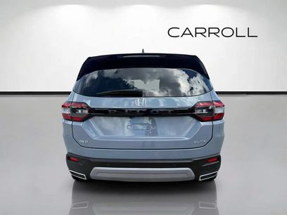 Used 2025 Honda Pilot Elite