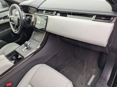 Used 2026 Land Rover Range Rover Velar Dynamic SE image 19