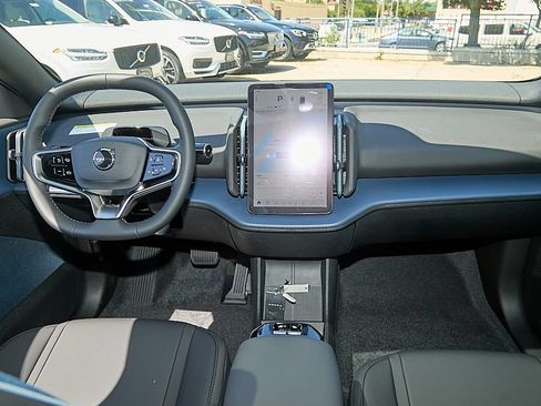 New 2026 Volvo EX30 Plus w/ Climate Package AWD/4WD image 23