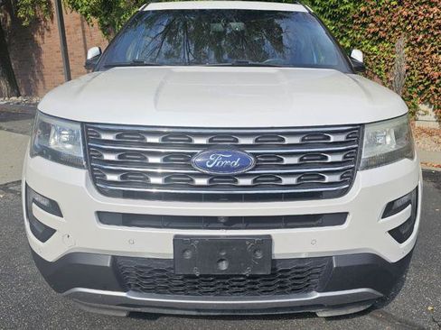 Used 2016 Ford Explorer Limited AWD/4WD image 2