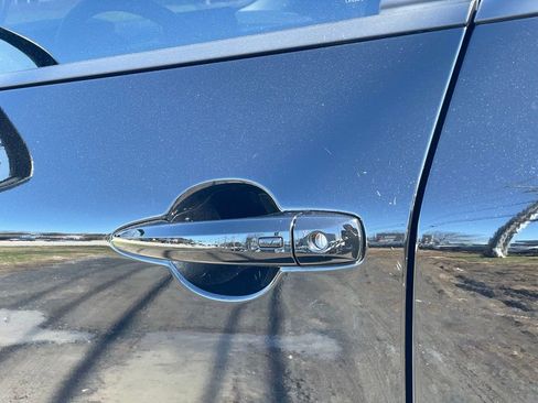 Certified 2024 Nissan Rogue SV image 26