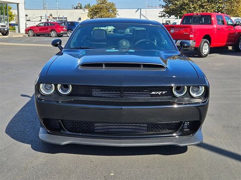 Used 2023 Dodge Challenger SRT Hellcat Redeye image 9