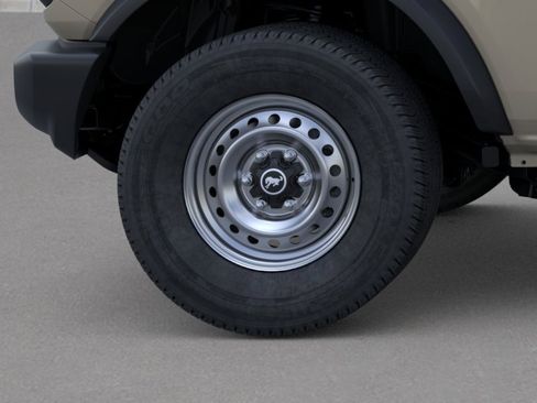 New 2026 Ford Bronco 4-Door image 23