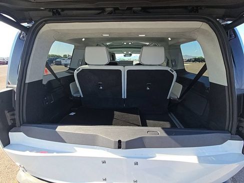 Used 2024 Rivian R1S Adventure AWD/4WD image 12