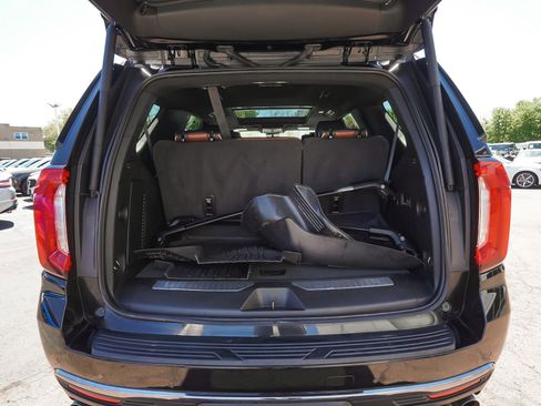 Used 2023 GMC Yukon Denali Ultimate AWD/4WD image 54