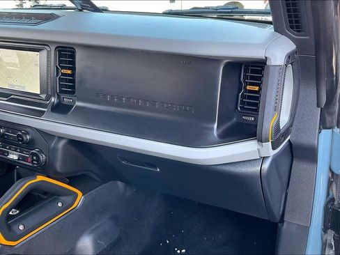 Certified 2021 Ford Bronco Badlands image 15