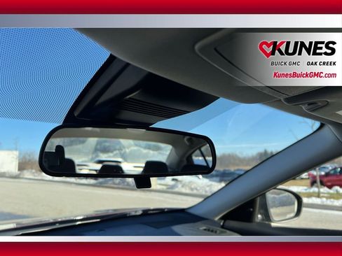 Used 2024 Nissan Altima 2.5 SV image 17