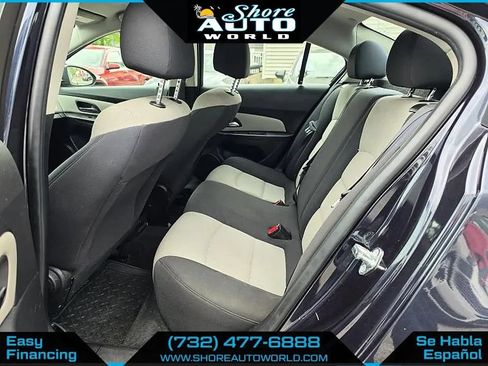 Used 2016 Chevrolet Cruze LS FWD image 11