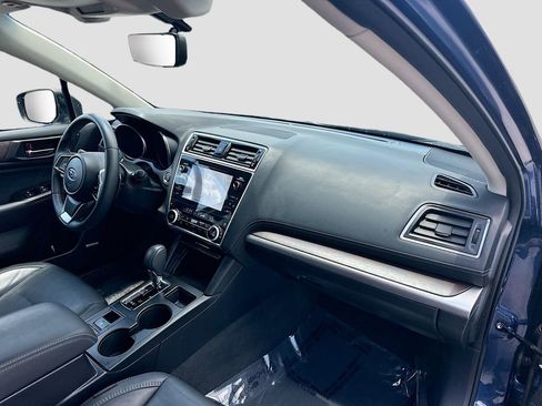 Used 2019 Subaru Outback 2.5i Limited AWD/4WD image 31