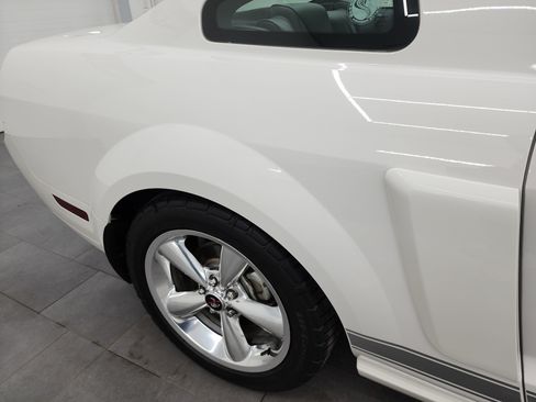 Used 2007 Ford Mustang GT image 31