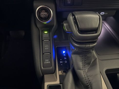 Used 2024 Toyota Land Cruiser image 22