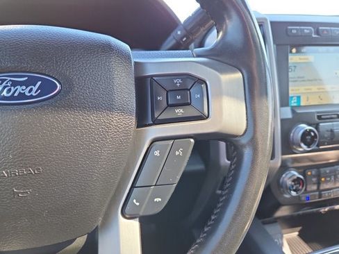 Used 2019 Ford F250 Platinum w/ Platinum Ultimate Package AWD/4WD image 21