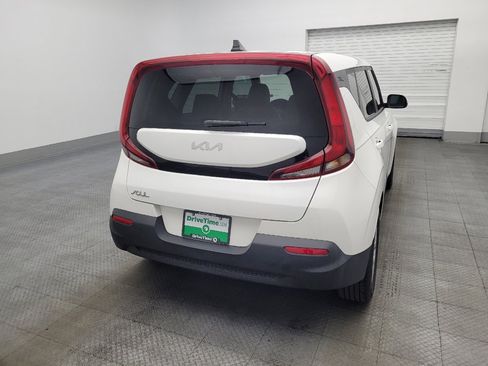 Used 2022 Kia Soul LX w/ Technology Package image 7