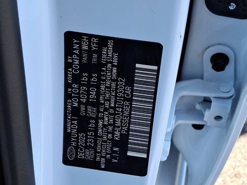 New 2026 Hyundai Elantra Sport FWD image 14
