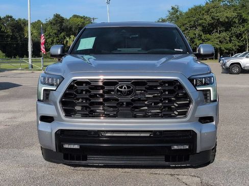 Used 2024 Toyota Sequoia Platinum AWD/4WD image 9