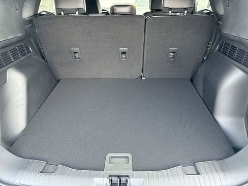 New 2025 Ford Escape ST-Line w/ Cold Weather Package image 22