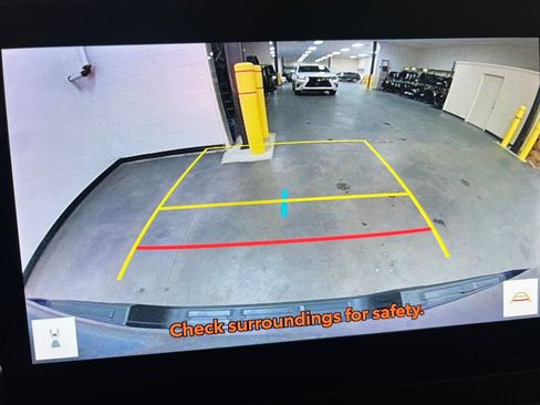 Used 2024 Toyota Tacoma TRD Off-Road image 21